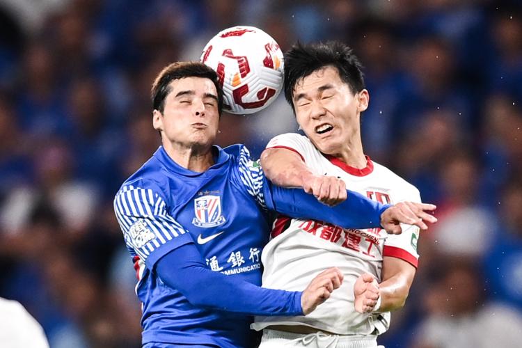 而蓉城主帅, 上场的球员