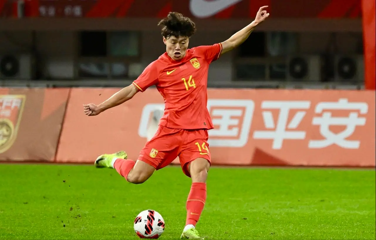 战胜中国国, 大波的踩奖